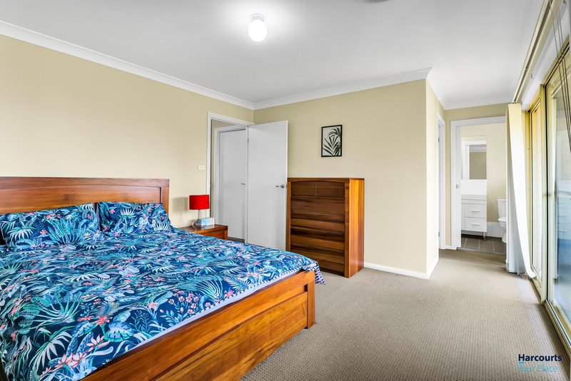 Photo - 17 Highett Street, Ropes Crossing NSW 2760 - Image 7