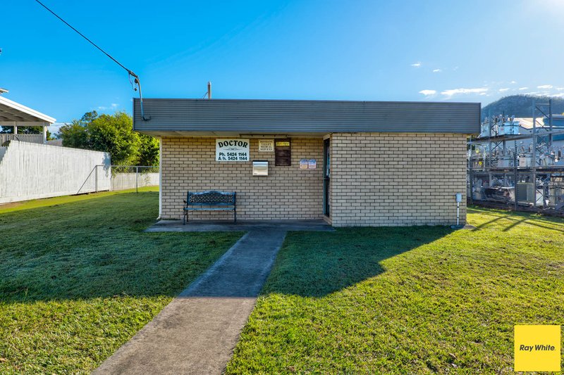 Photo - 17 Highland Street, Esk QLD 4312 - Image 4