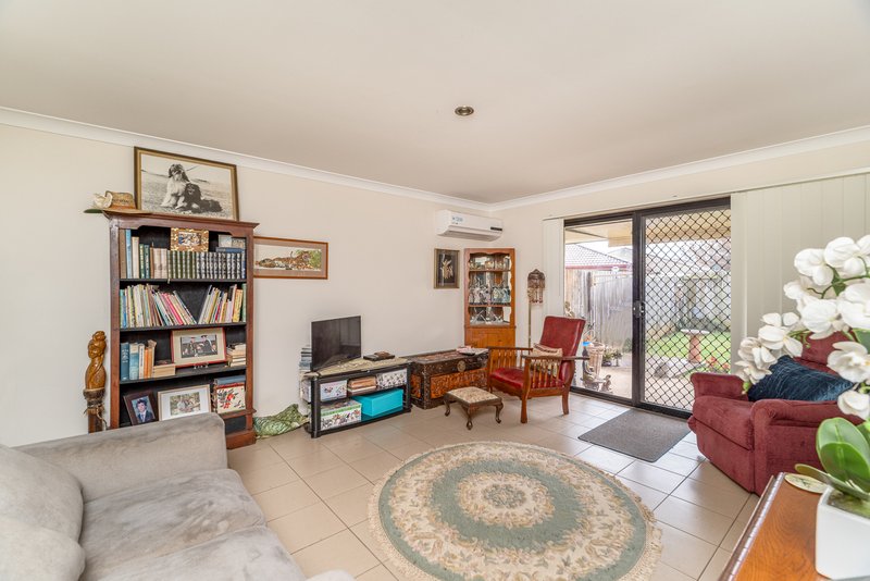 Photo - 17 Hillside Crescent, Beaudesert QLD 4285 - Image 11