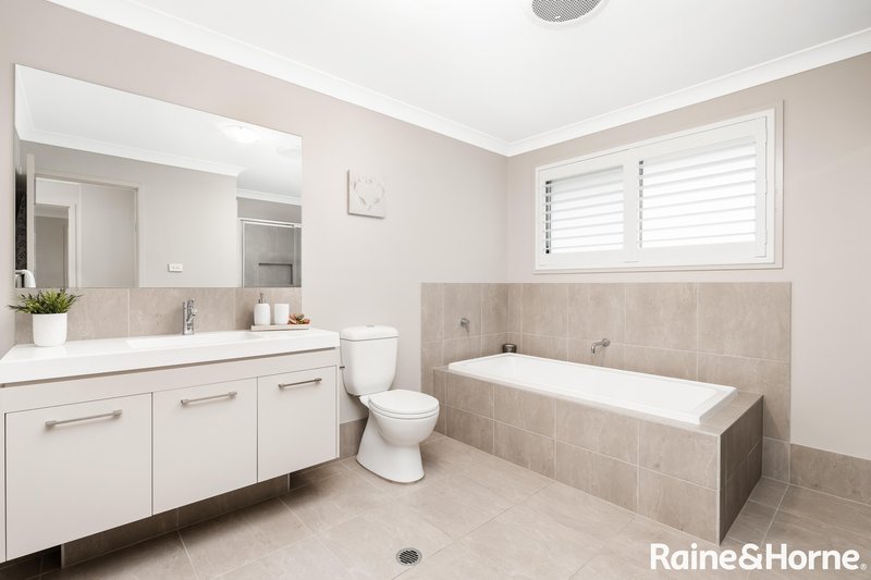 Photo - 17 Hinny Street, Box Hill NSW 2765 - Image 7