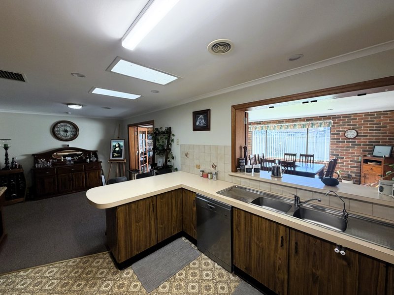 Photo - 17 Hoad Street, Griffith NSW 2680 - Image 6