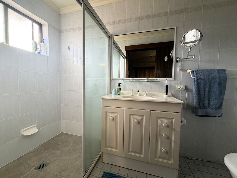 Photo - 17 Hoad Street, Griffith NSW 2680 - Image 11