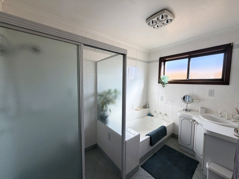 Photo - 17 Hoad Street, Griffith NSW 2680 - Image 14