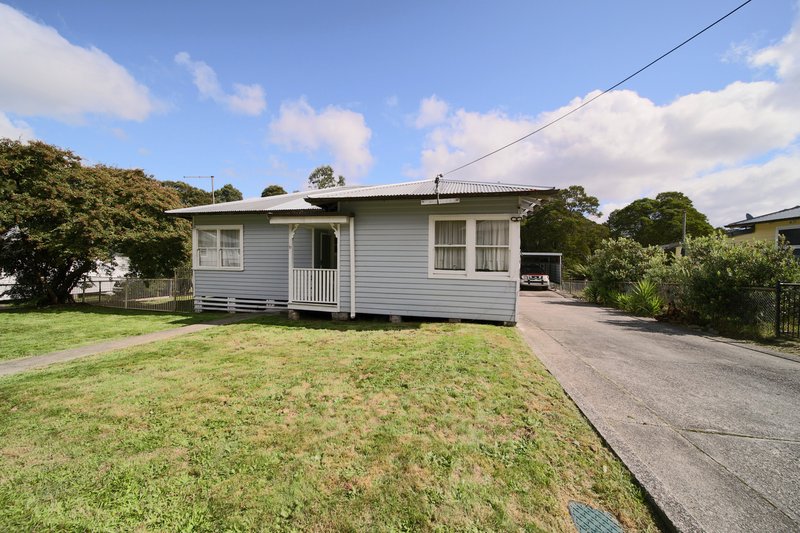 17 Hollywood Street, Rosebery TAS 7470