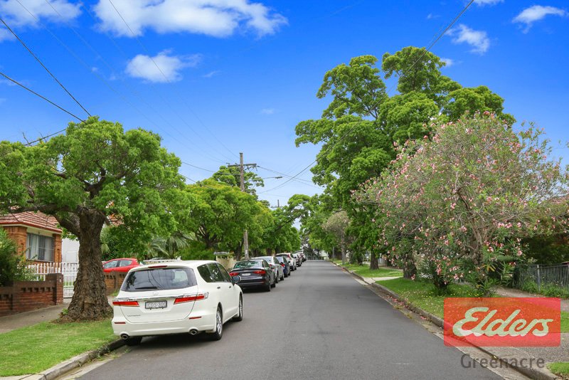 Photo - 17 Holmwood Avenue, Strathfield South NSW 2136 - Image 8