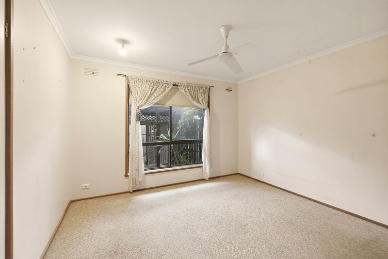 Photo - 17 Holts Lane, Darley VIC 3340 - Image 7