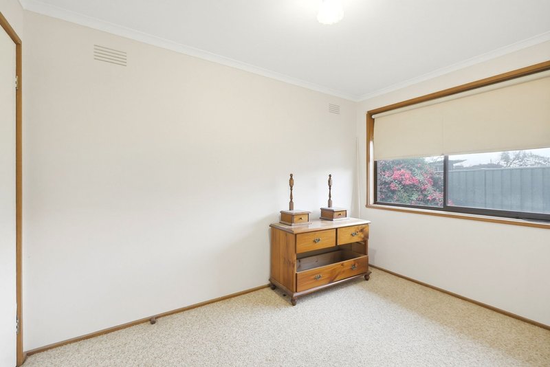 Photo - 17 Holts Lane, Darley VIC 3340 - Image 8