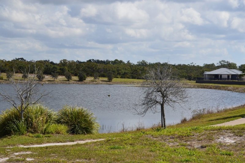 Photo - 17 Honey Myrtle Close, Burrum Heads QLD 4659 - Image 4