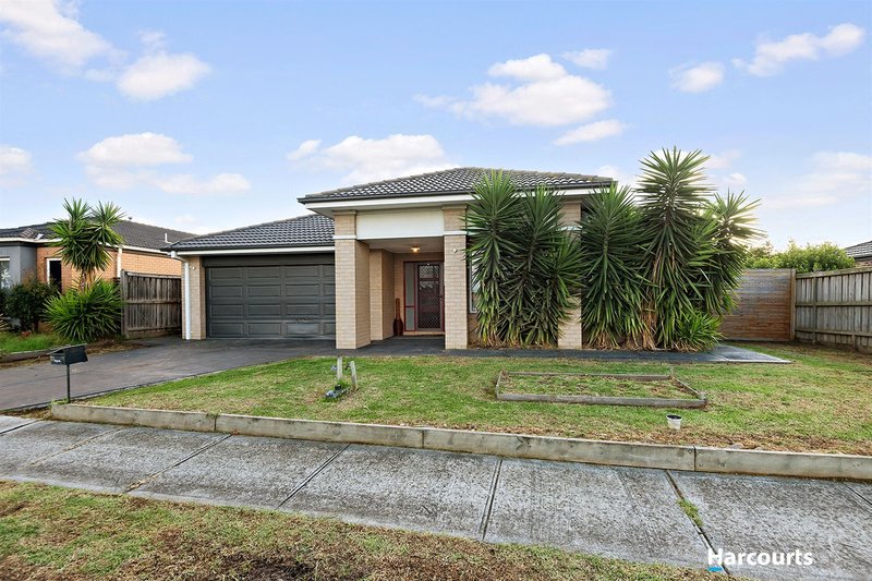 17 Honeybark Crescent, Lyndhurst VIC 3975