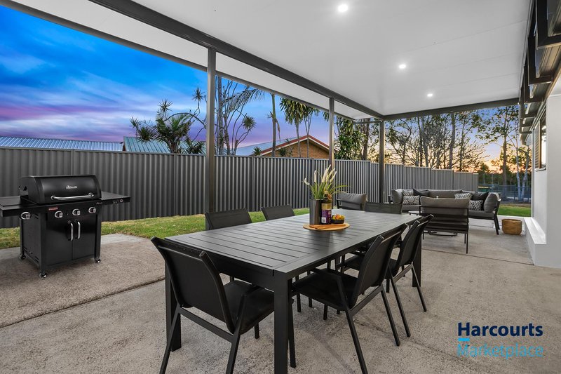 Photo - 17 Hood Street, Karalee QLD 4306 - Image 15