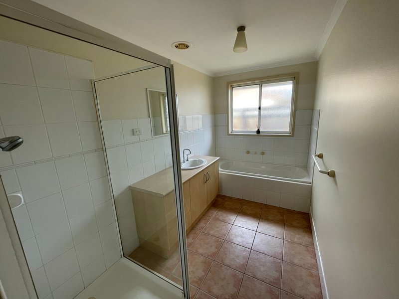 Photo - 17 Hope Place, Seabrook VIC 3028 - Image 6