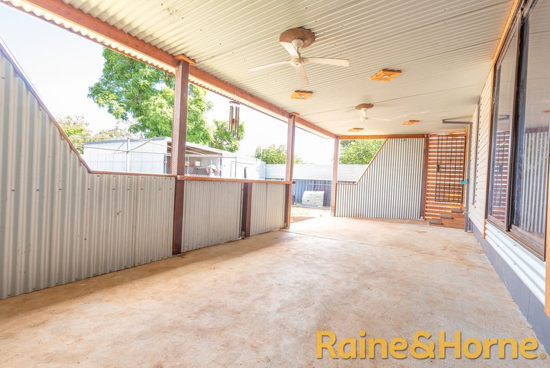 Photo - 17 Houston Drive, Dubbo NSW 2830 - Image 10