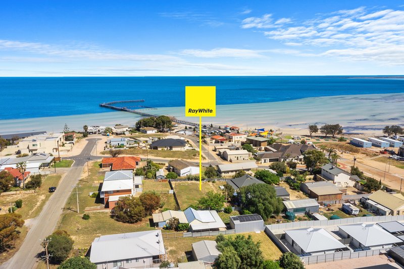 Photo - 17 Hughes Avenue, Moonta Bay SA 5558 - Image 13