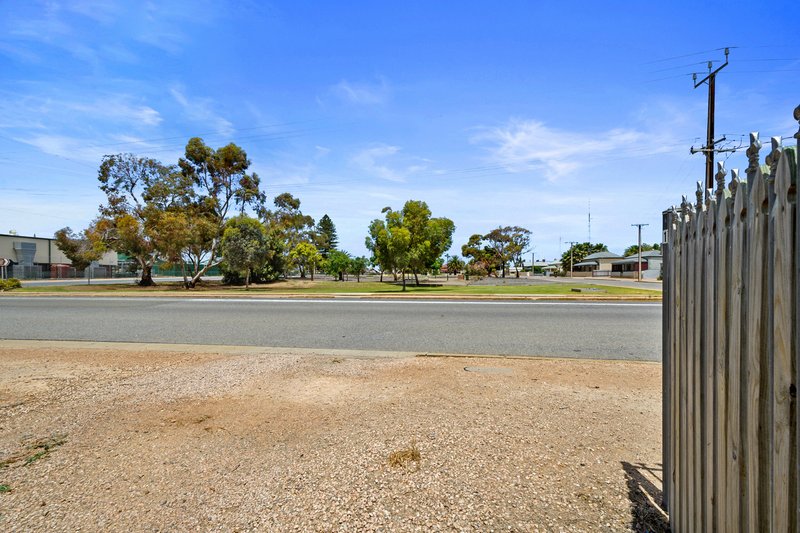 Photo - 17 Hughes Street, Wallaroo SA 5556 - Image 25