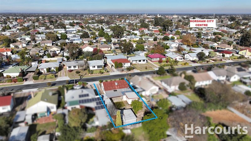 Photo - 17 Hutchesson Street, Horsham VIC 3400 - Image 2