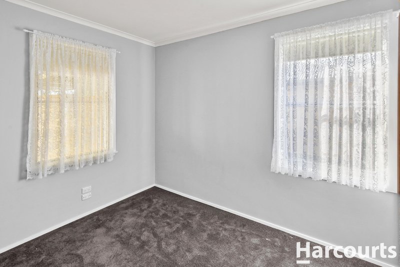 Photo - 17 Hutchesson Street, Horsham VIC 3400 - Image 8