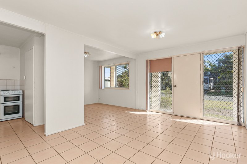 Photo - 17 Illawarra Avenue, Bellara QLD 4507 - Image 3