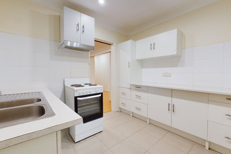 Photo - 17 Imperial Avenue, Emu Plains NSW 2750 - Image 2