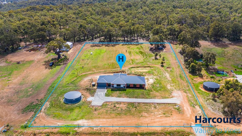 Photo - 17 Imperial Ridge, Chittering WA 6084 - Image 35