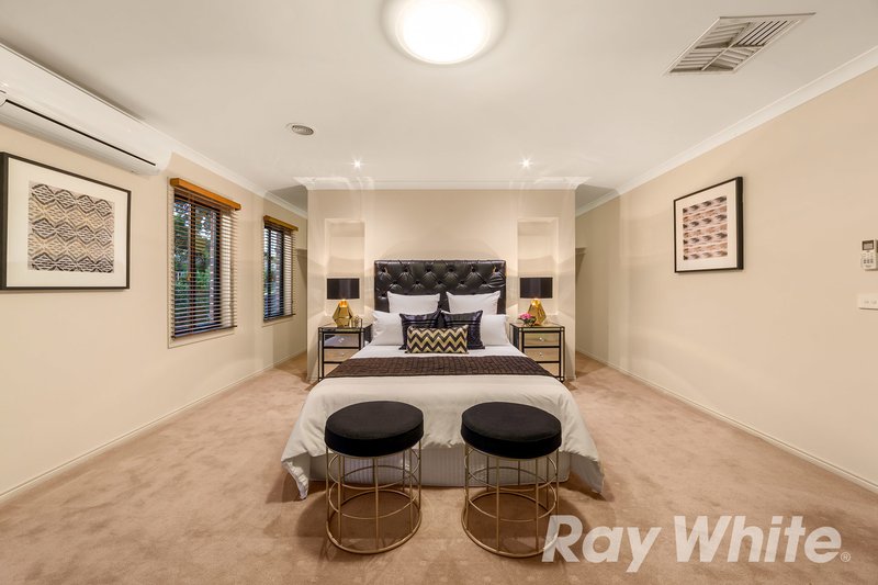 Photo - 17 Ireland Street, Burwood VIC 3125 - Image 9