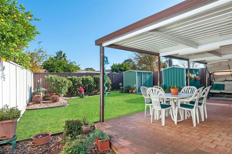 Photo - 17 Ireland Street, St Clair NSW 2759 - Image 6