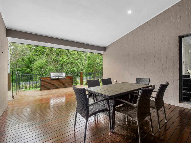 Photo - 17 Ironbark Circuit, Everton Hills QLD 4053 - Image 6