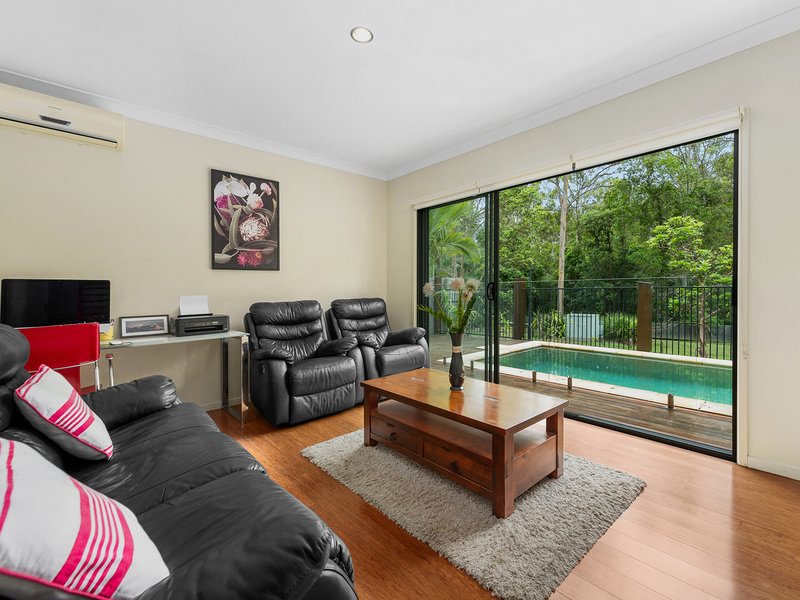 Photo - 17 Ironbark Circuit, Everton Hills QLD 4053 - Image 15