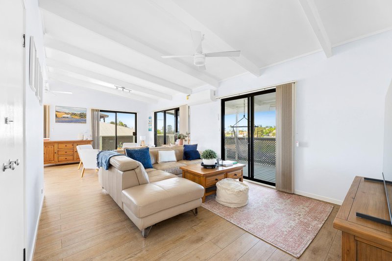 Photo - 17 Island View Road, Tuross Head NSW 2537 - Image 5