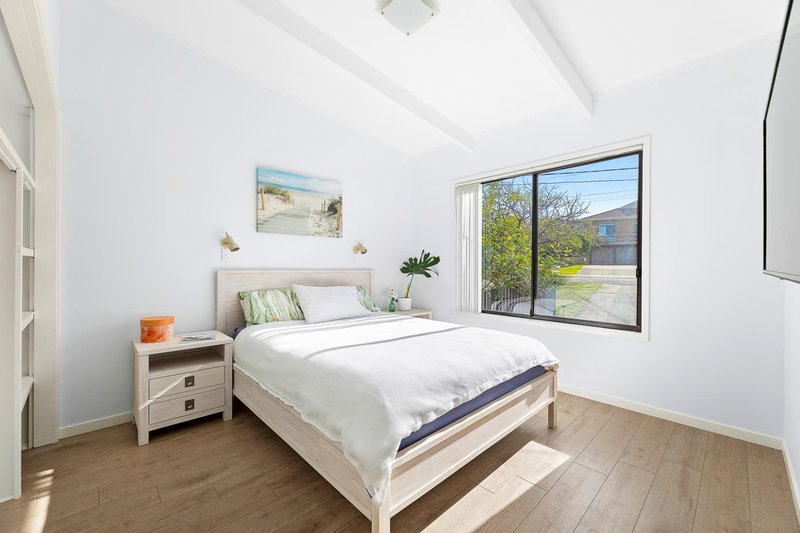 Photo - 17 Island View Road, Tuross Head NSW 2537 - Image 8