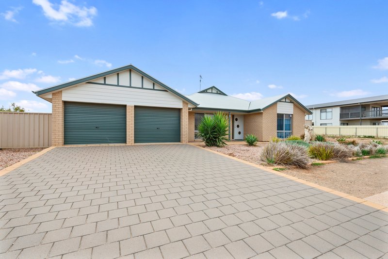 17 Islesworth Street, North Beach SA 5556