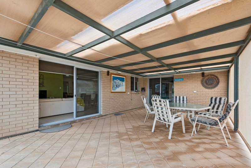 Photo - 17 Islesworth Street, North Beach SA 5556 - Image 18