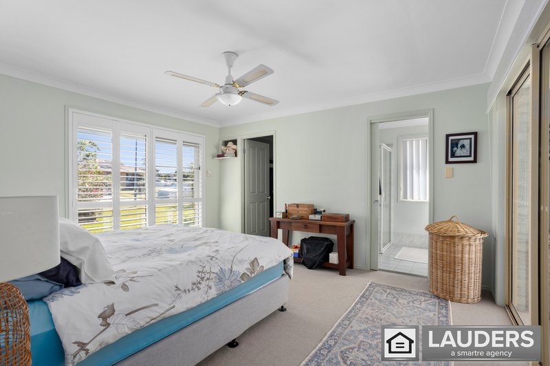 Photo - 17 Ivy Crescent, Old Bar NSW 2430 - Image 7