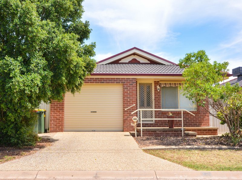 1/7 Ivy Lane, Leeton NSW 2705