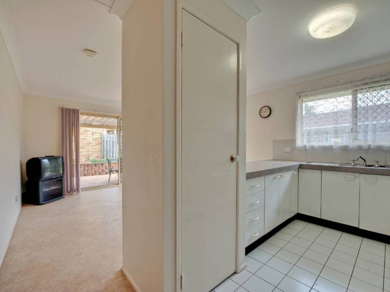 Photo - 17 Jabiru Place, Zillmere QLD 4034 - Image 9