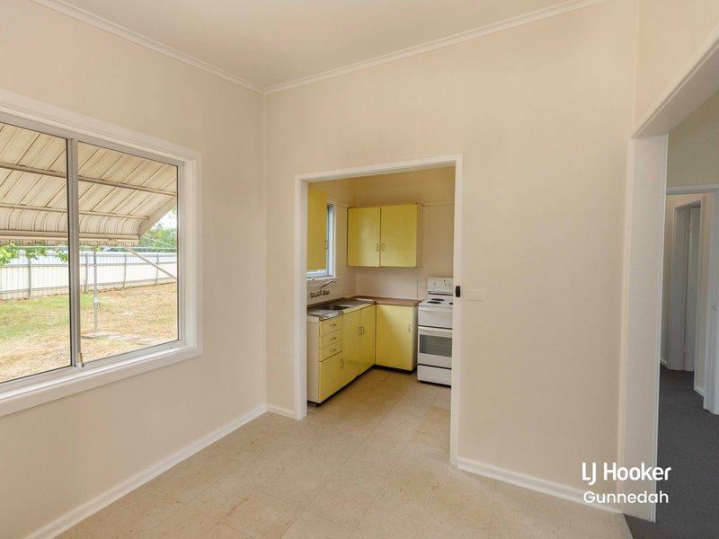 Photo - 17 Jaeger Avenue, Gunnedah NSW 2380 - Image 6