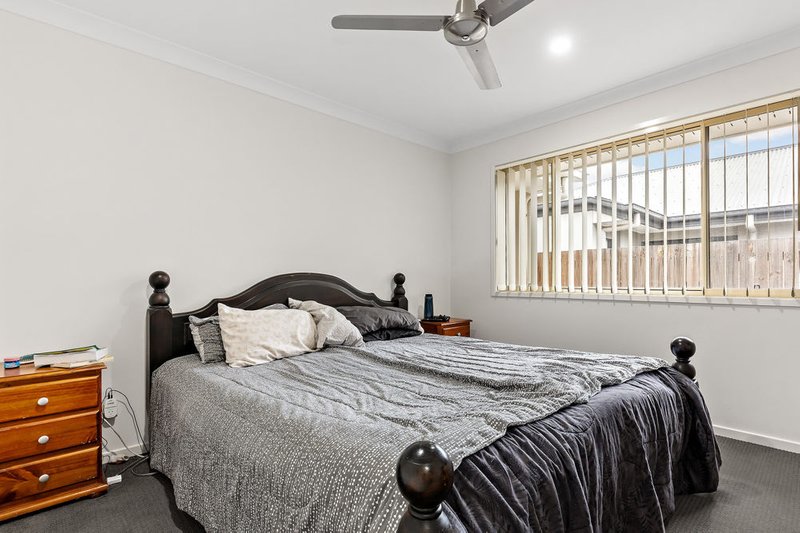 Photo - 17 Jaffray Street, Bellbird Park QLD 4300 - Image 4