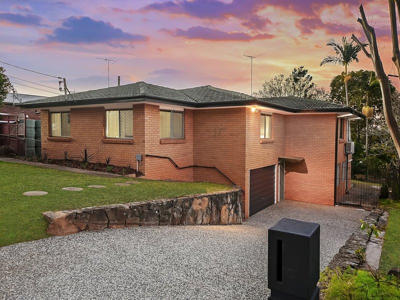 17 Janelle Street, Aspley QLD 4034