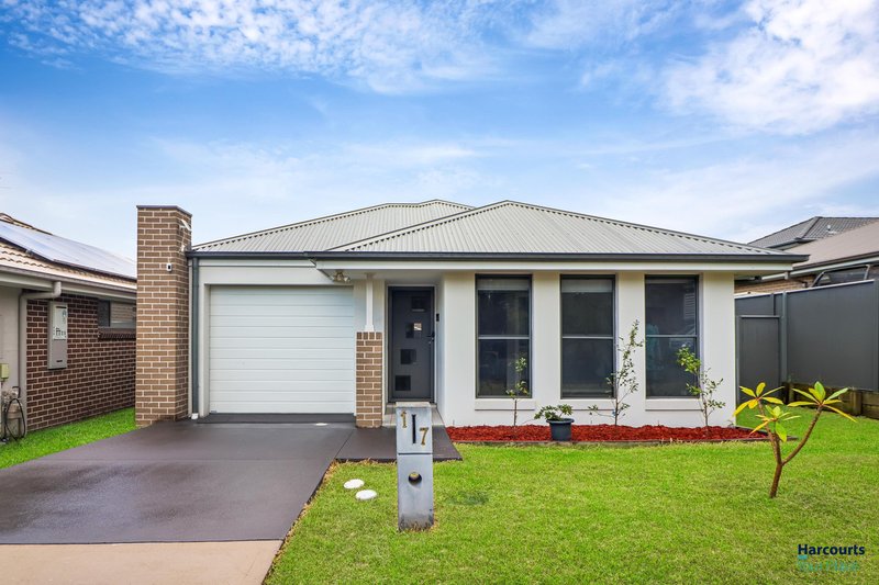 17 Janssen Street, Ropes Crossing NSW 2760