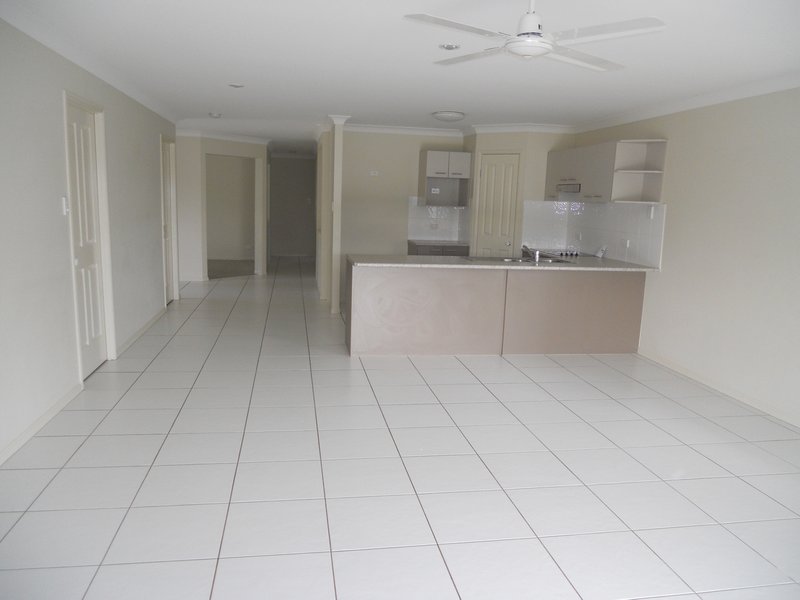 Photo - 17 Jarrah Street, Moggill QLD 4070 - Image 8