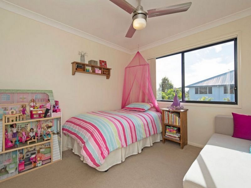 Photo - 17 Jasmine Circuit, Ormeau QLD 4208 - Image 16