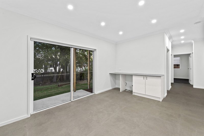 Photo - 17 Javelin Street, Runcorn QLD 4113 - Image 13