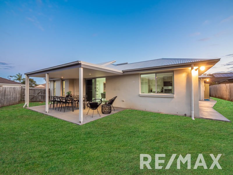 Photo - 17 Jean Close, Joyner QLD 4500 - Image 3