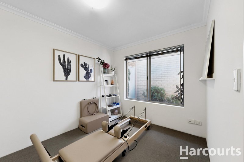 Photo - 17 Jedburgh Loop, Sinagra WA 6065 - Image 9