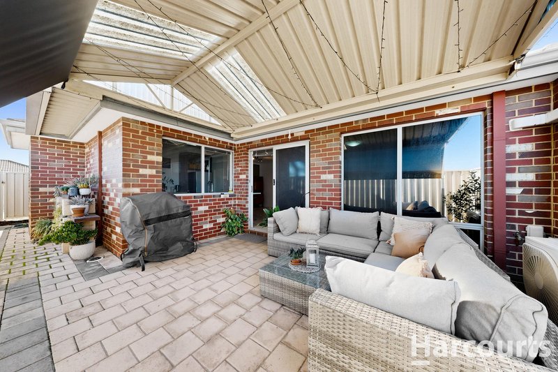 Photo - 17 Jedburgh Loop, Sinagra WA 6065 - Image 14