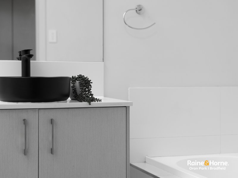 Photo - 17 Jensen Way, Airds NSW 2560 - Image 21