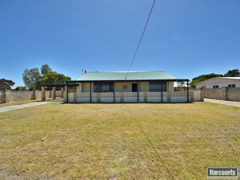 Photo - 17 John Street, Coodanup WA 6210 - Image 2