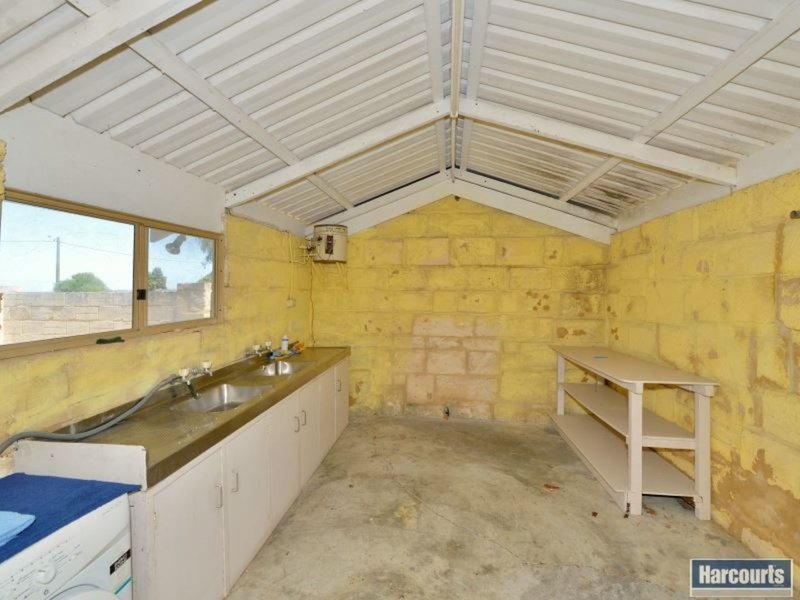 Photo - 17 John Street, Coodanup WA 6210 - Image 16