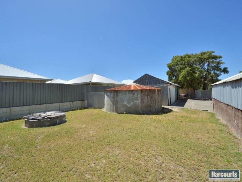 Photo - 17 John Street, Coodanup WA 6210 - Image 18