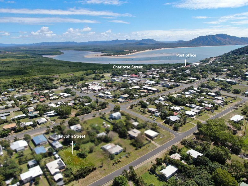 Photo - 17 John Street, Cooktown QLD 4895 - Image