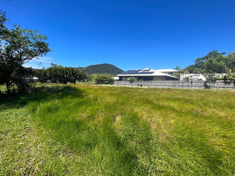 Photo - 17 John Street, Cooktown QLD 4895 - Image 4